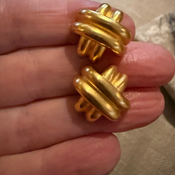 Anne Klein Jewelry - Anne Klein Vintage Brushed Gold Tone Criss Cross Pierced Earrings Signed